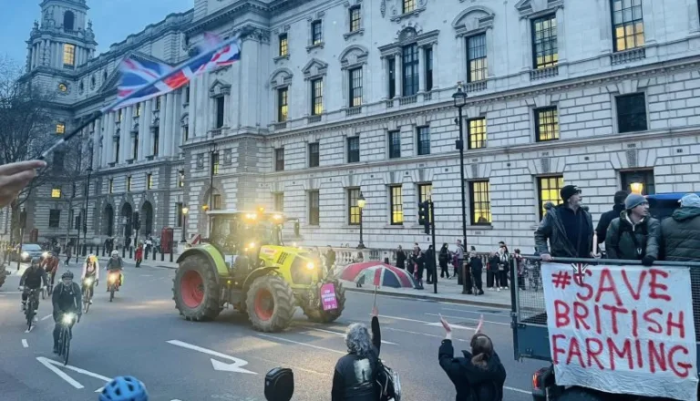 tractor protest london